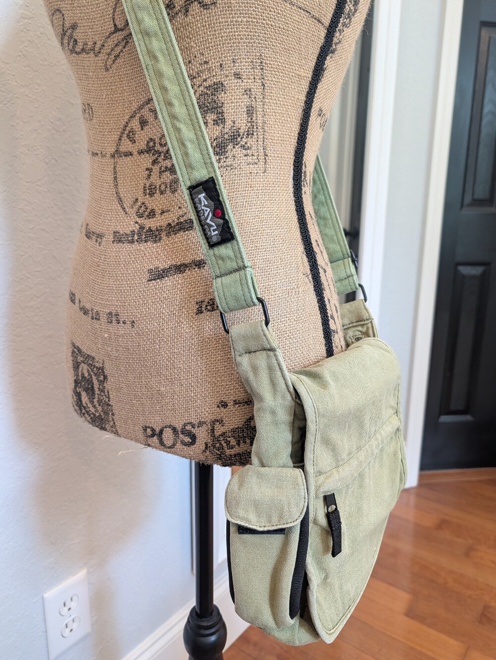 Vintage Kavu Army Green Canvas Crossbody Sling Shoulder Bag